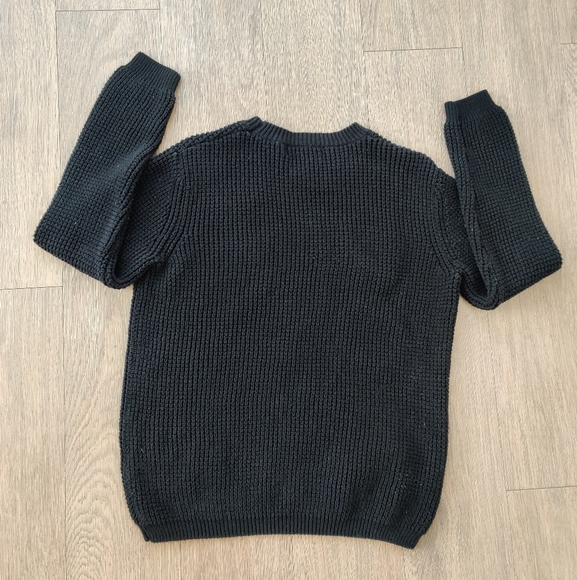 🔥4/$20 Forever 21 Black Graphic Embroidered Patch Sweater - Picture 3 of 8